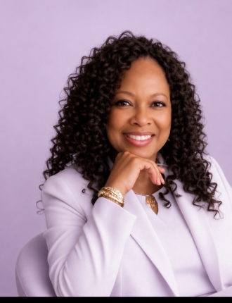 Carolyn  Askew